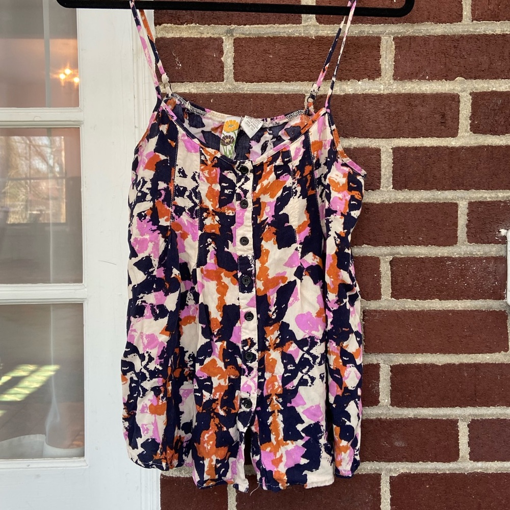 Button-up Tank Top